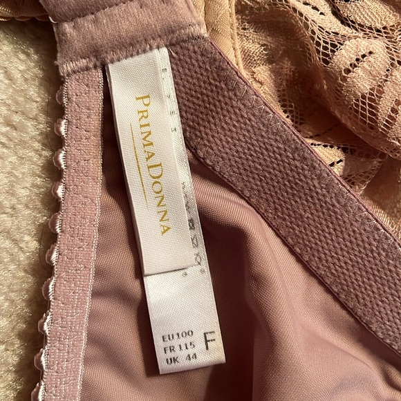 Primadonna bras 44F beige, black &tan - Picture 2 of 3